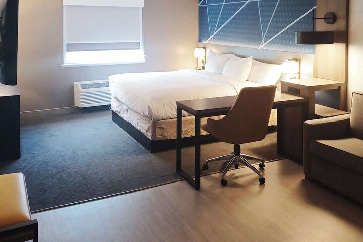Room 38 of 45