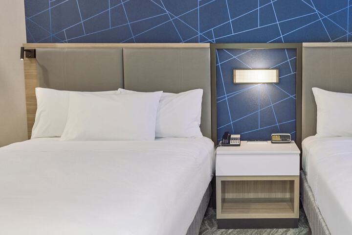 Room 20 of 31