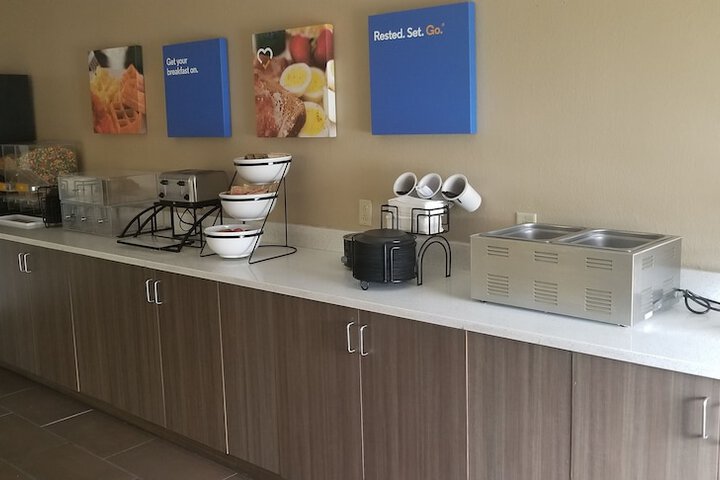 Comfort Inn & Suites Fultondale Gardendale I-65