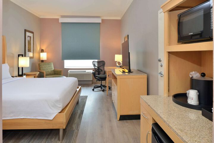 Room 15 of 50