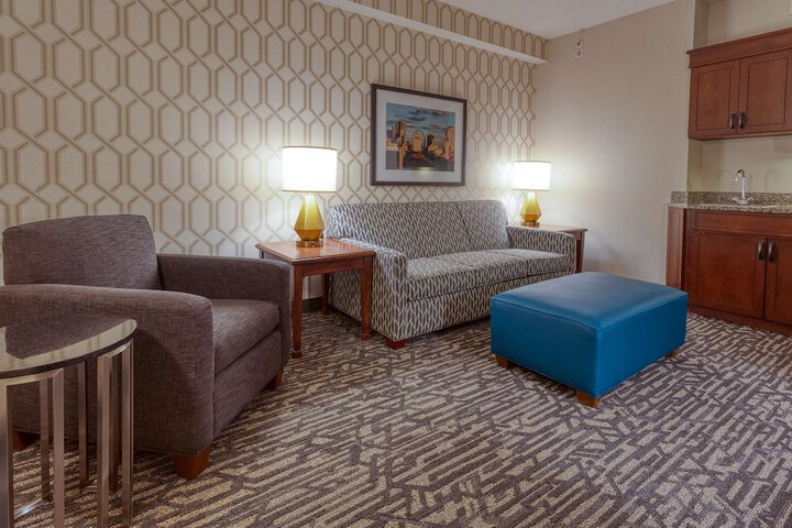 Room 10 of 64
