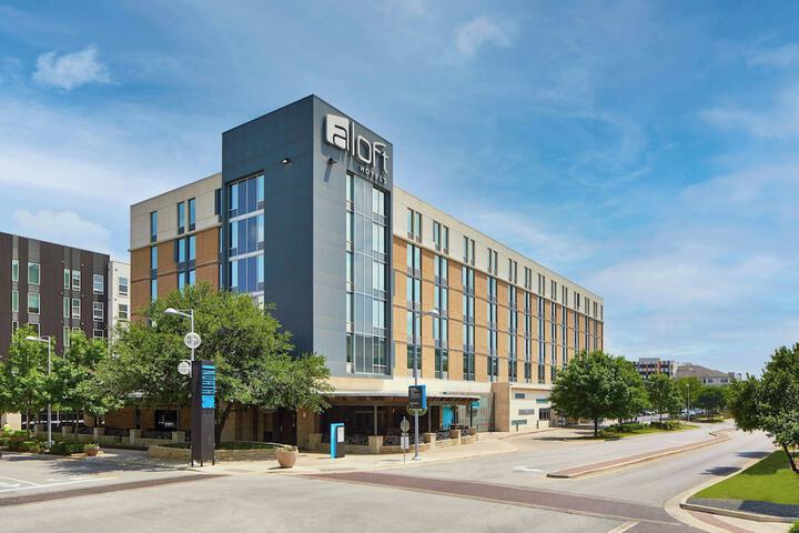 Hotel 4 of 60