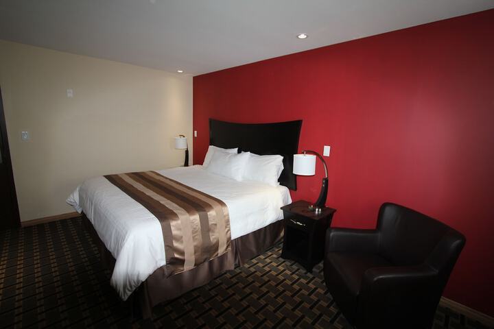 Room 17 of 34