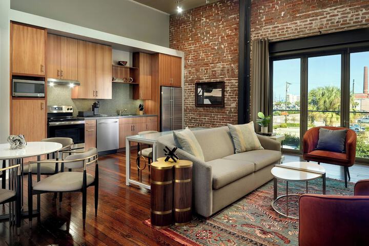 The Tremont House Galveston, a Tribute Portfolio Hotel