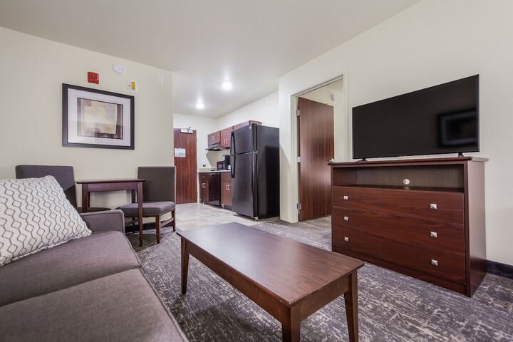 Room 27 of 47