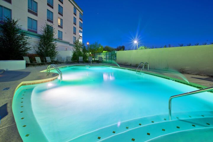 Pool 12 of 71