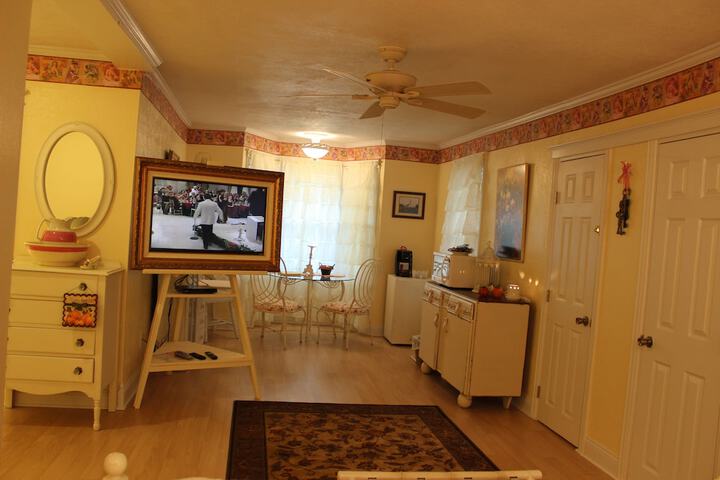 Room 42 of 54