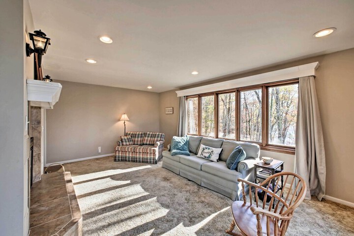 Chickamauga Lake Vacation Rental w / Boat Dock!