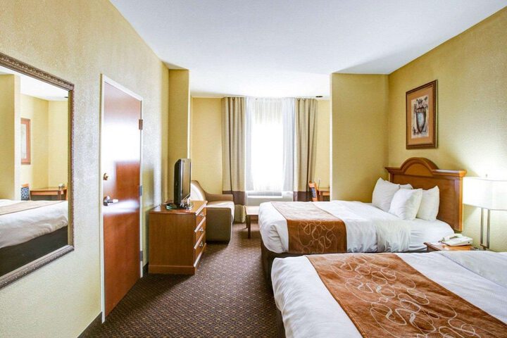 Room 16 of 25