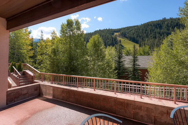 Terrace/Patio 69 of 72
