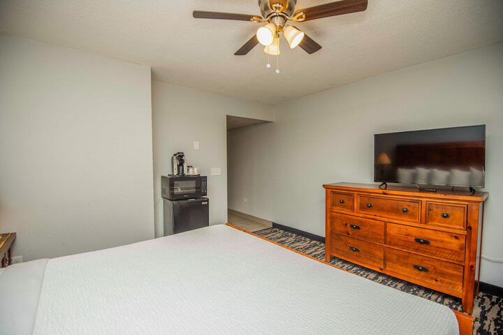 Room 190 of 345