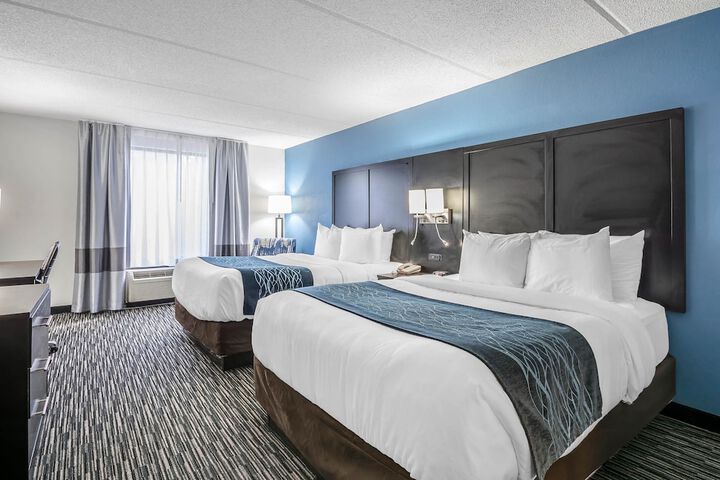Room 11 of 36