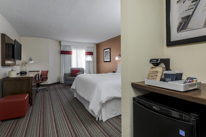 Room 21 of 33