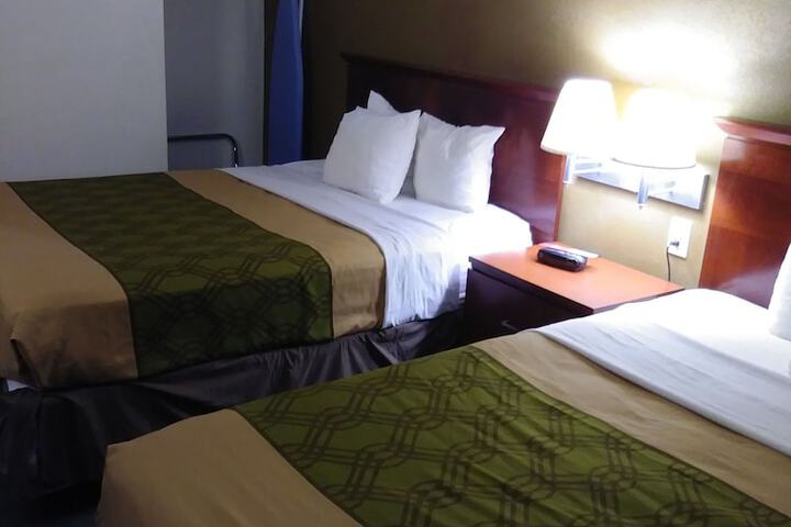 Room 51 of 100