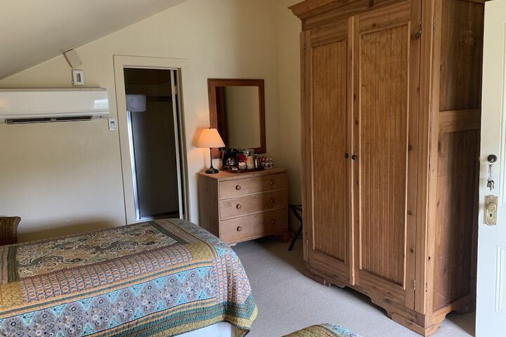 Room 55 of 98