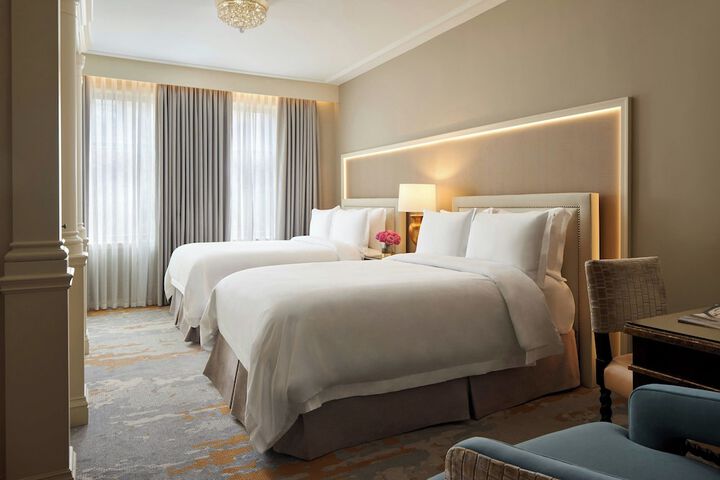 Room 27 of 114