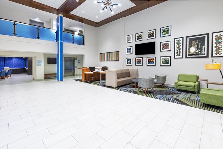 Holiday Inn Express & Suites Sulphur (Lake Charles) by IHG