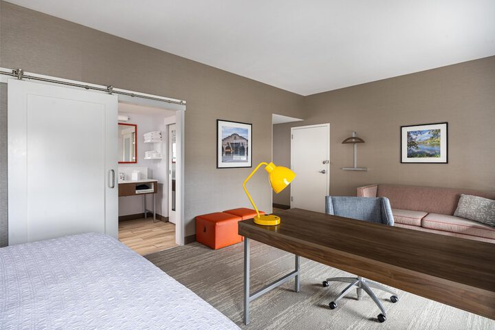 Hampton Inn & Suites Logan