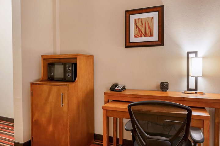 Comfort Suites Sulphur - Lake Charles