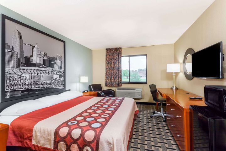 Room 16 of 27