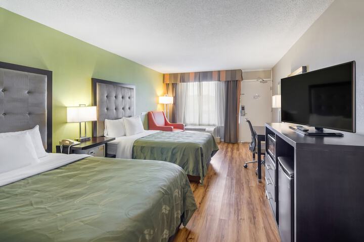 Room 14 of 26