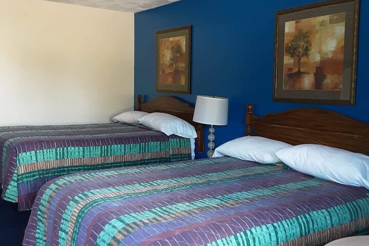 Ponce De Leon Motel