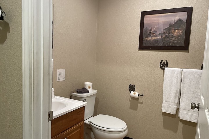 Room 41 of 62