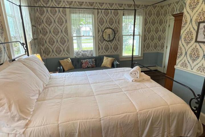 Chester Inn