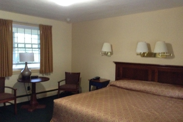Room 26 of 35