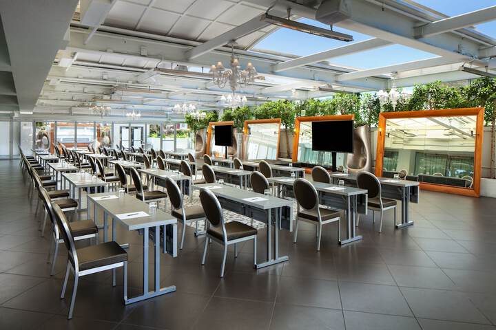 SLS Hotel a Luxury Collection Hotel, Beverly Hills