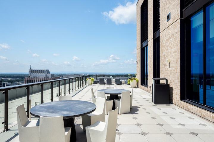 Global Luxury Suites at Reston Town Center