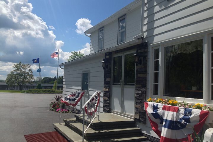 Lukans Farm Resort