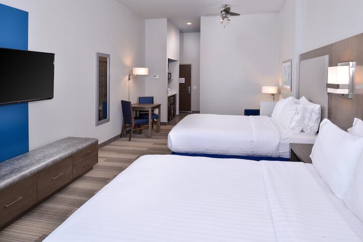 Holiday Inn Express & Suites Houston E - Pasadena by IHG