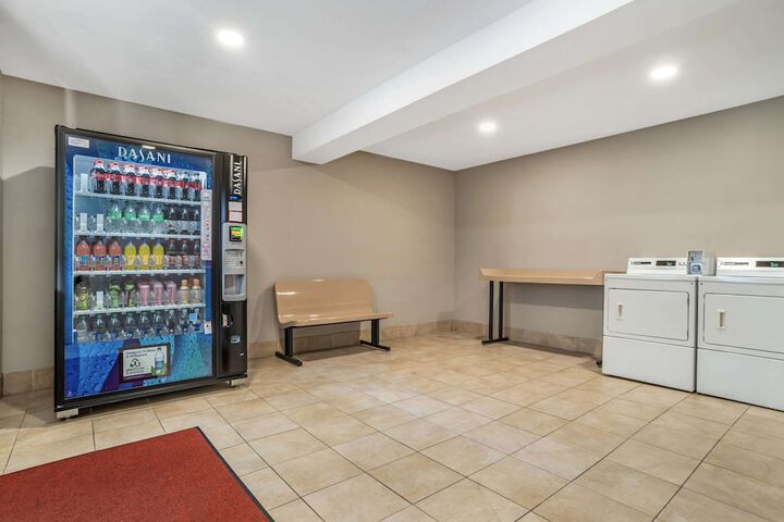 Country Inn & Suites by Radisson Metairie (New Orleans), LA