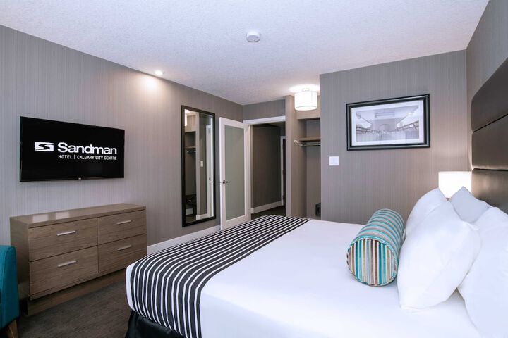 Room 13 of 48