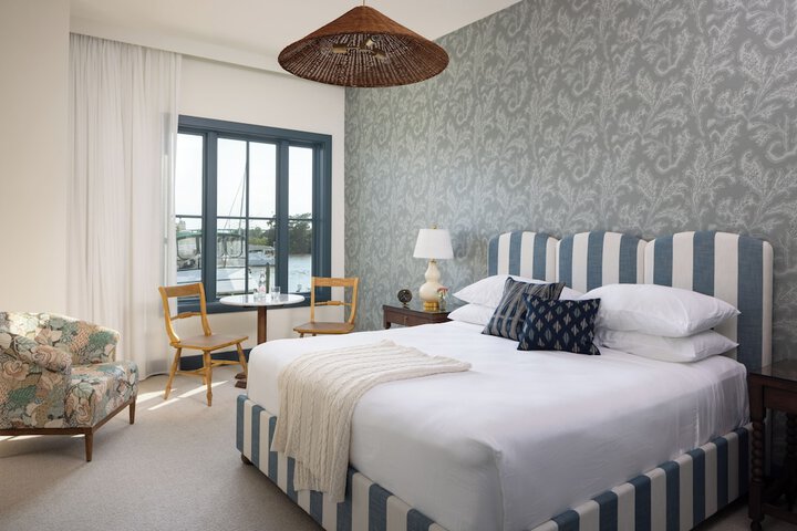 The George Hotel
