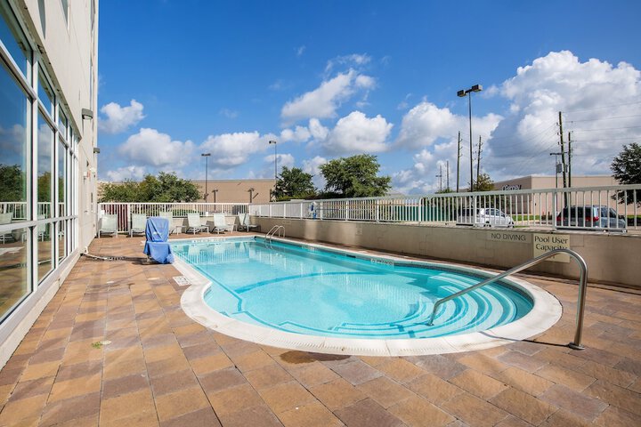 Pool 3 of 33