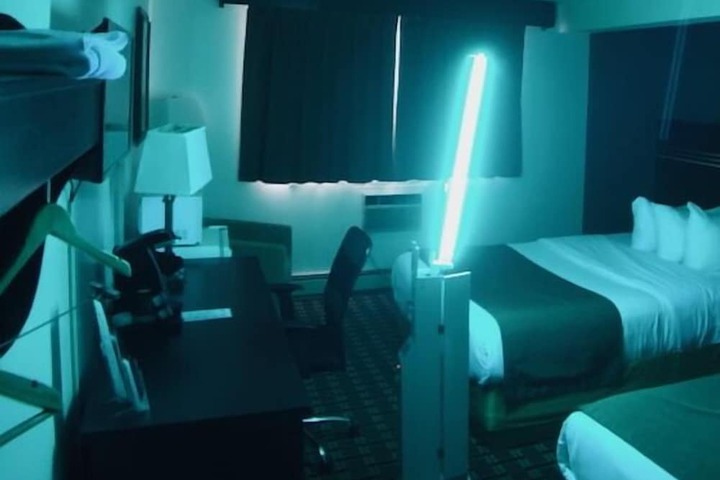 Room 15 of 38