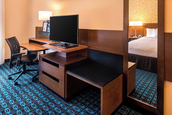 Room 20 of 63