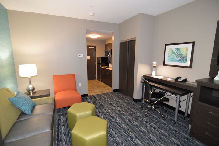 Holiday Inn Express & Suites Pasadena Houston Southeast by IHG