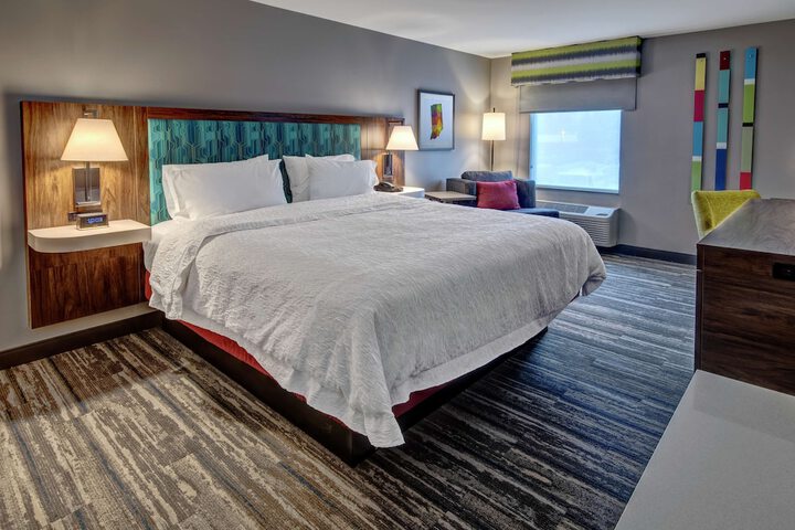 Room 18 of 36