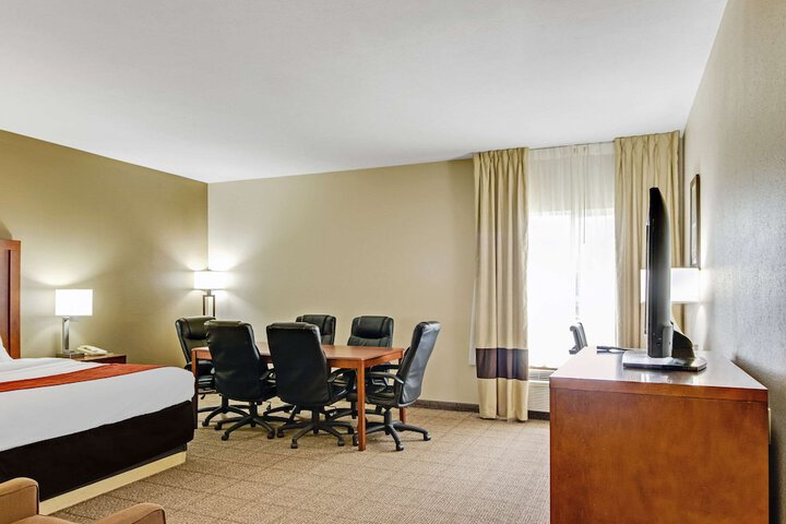 Room 30 of 55