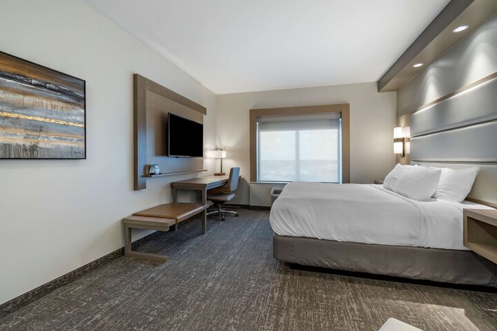 Room 9 of 44