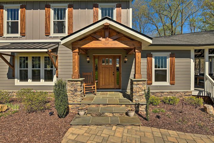 Riviera Paradise W / Private Dock! 4 Bedroom Home by RedAwning
