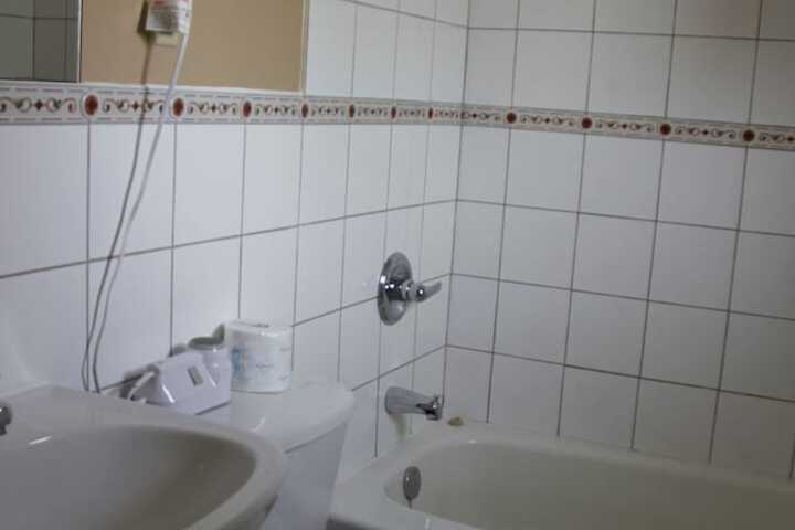 Room 179 of 191