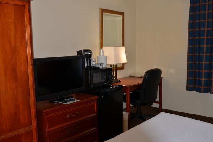 Room 10 of 44