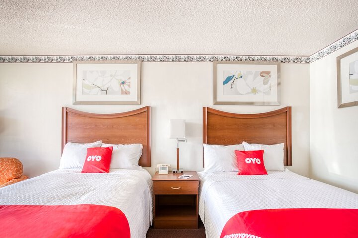 Room 10 of 19