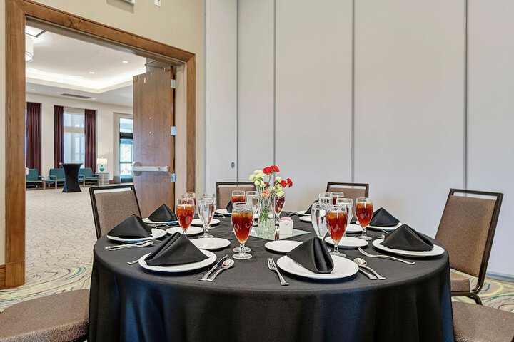 Hilton Garden Inn Edmond / Oklahoma City North OK