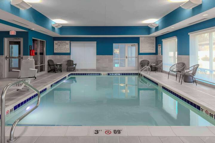 Pool 4 of 32