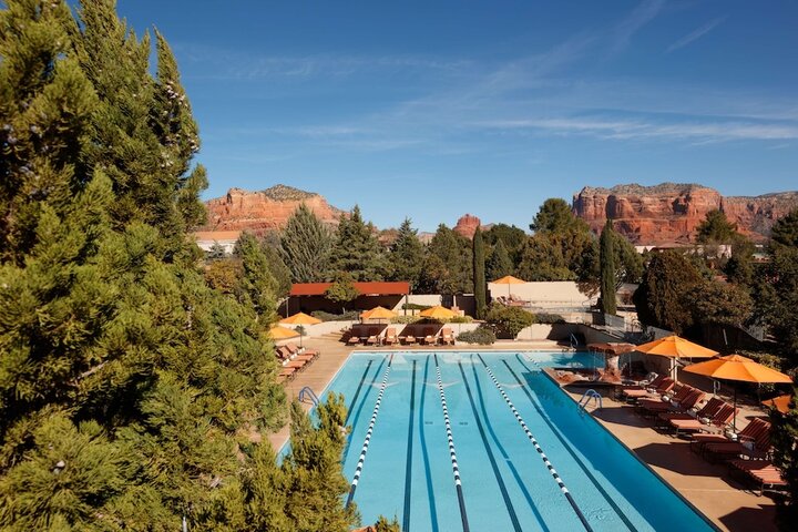 Pool 33 of 199